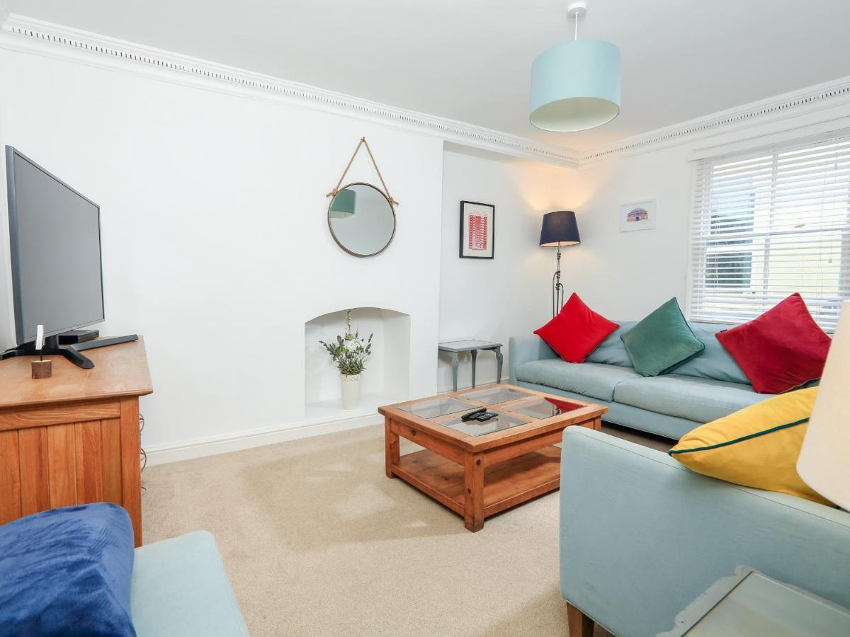 Apartmán The Corner House Dartmouth Exteriér fotografie